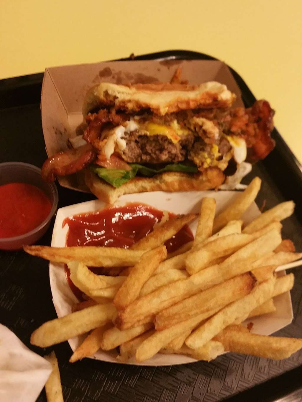 Boba Burger | 8530 Waukegan Rd, Morton Grove, IL 60053 | Phone: (847) 410-7779