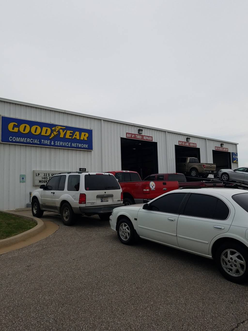 Goodyear Commercial Tire & Service Centers | 410 South Morgan Road, I-40, Exit 140, Oklahoma City, OK 73128, USA | Phone: (405) 789-0679