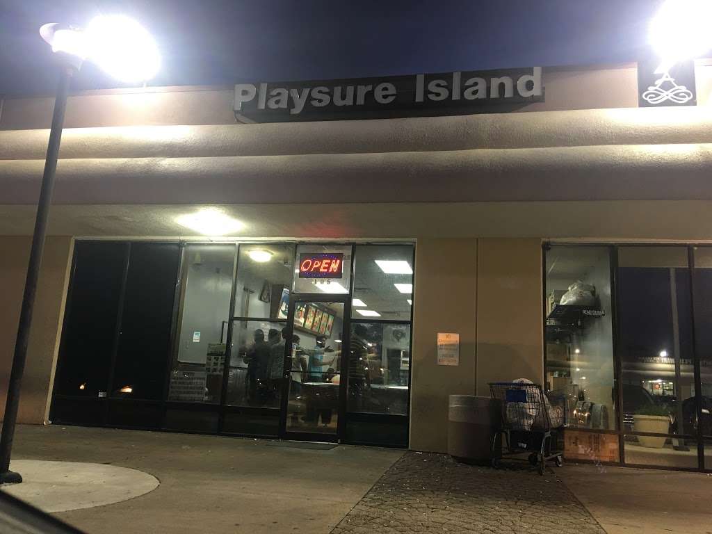 Playsure Island | 11246 S Wilcrest Dr #105, Houston, TX 77099, USA | Phone: (281) 568-8900