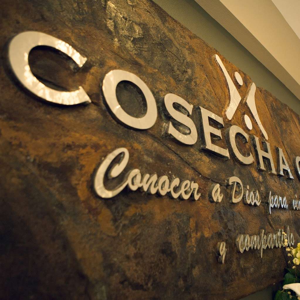 Cosecha Companerismo Cristiano | 8880 Magnolia Ave, Riverside, CA 92503, USA | Phone: (951) 687-7843