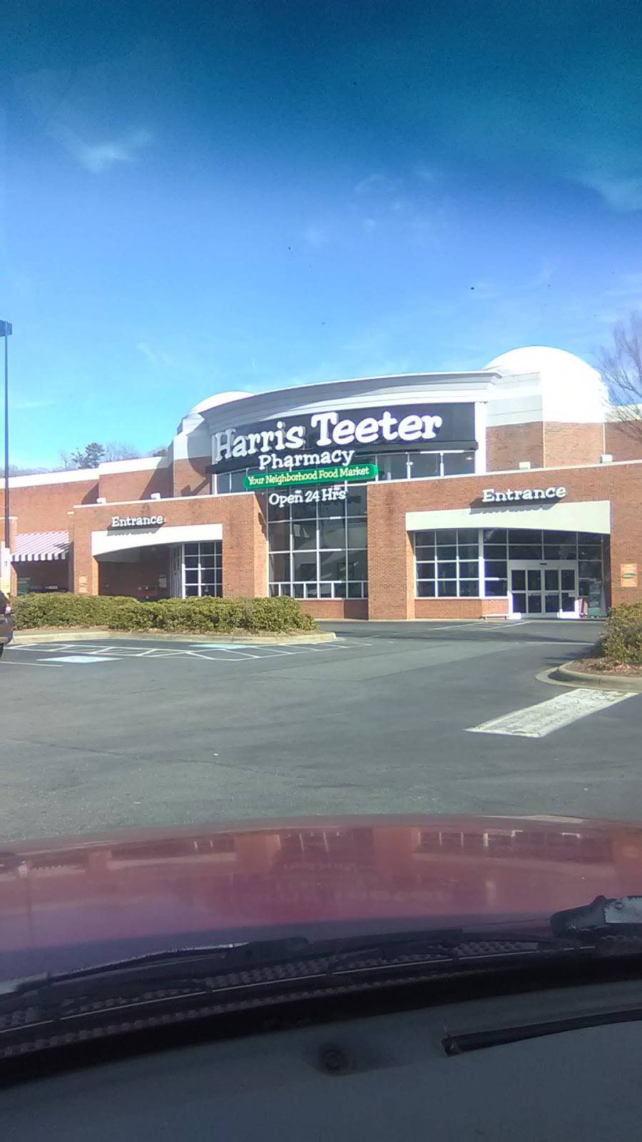 Harris Teeter | 1955 N Peacehaven Rd Whitaker Square, Winston-Salem, NC 27106, USA | Phone: (336) 760-0116