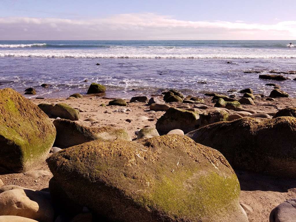 County Line Beach | 42100-, 42398 Pacific Coast Hwy, Malibu, CA 90265, USA