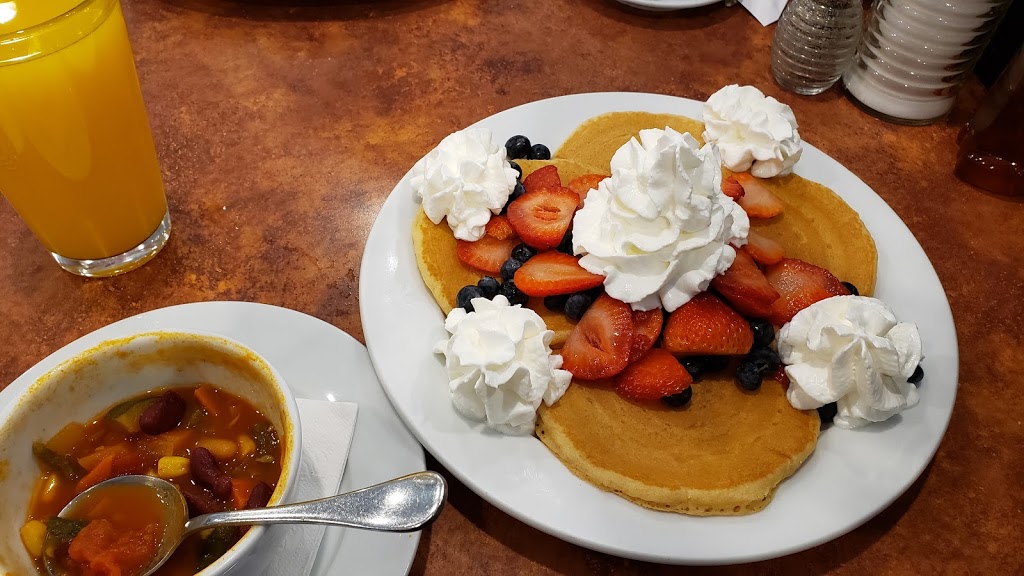 Maywood Pancake House | 92 W Pleasant Ave, Maywood, NJ 07607, USA | Phone: (201) 880-7842