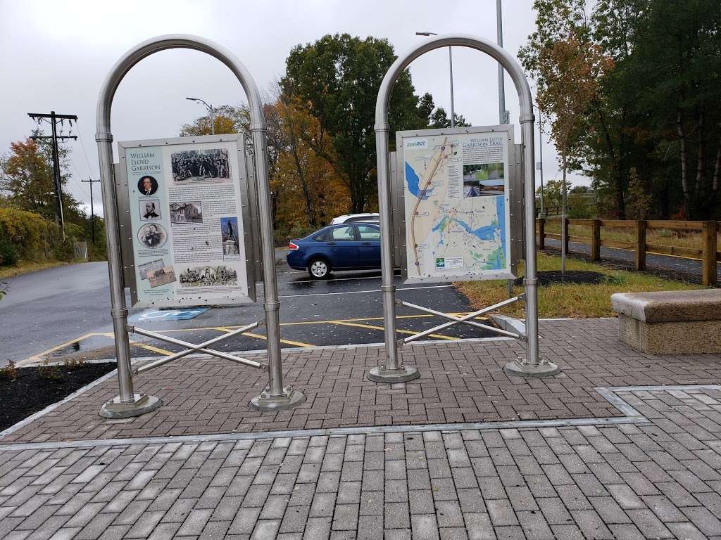 WIlliam Lloyd Garrison Trailhead | Amesbury, MA 01913, USA