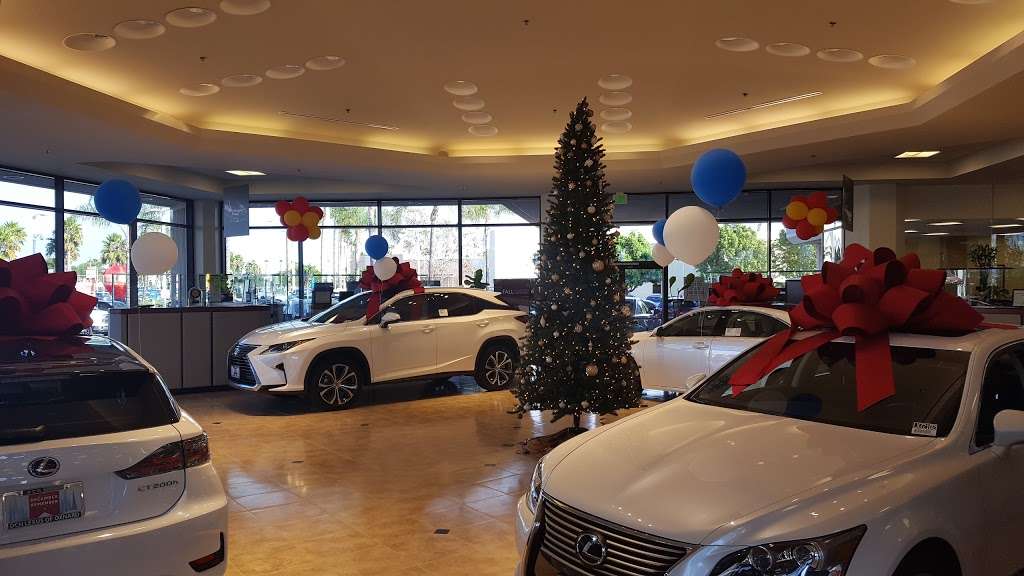 DCH Lexus of Oxnard | 1640 Auto Center Dr, Oxnard, CA 93036 | Phone: (805) 204-4096