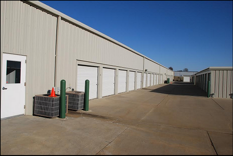 The Storage Place | 15525 S Pflumm Rd, Olathe, KS 66062 | Phone: (913) 325-4304