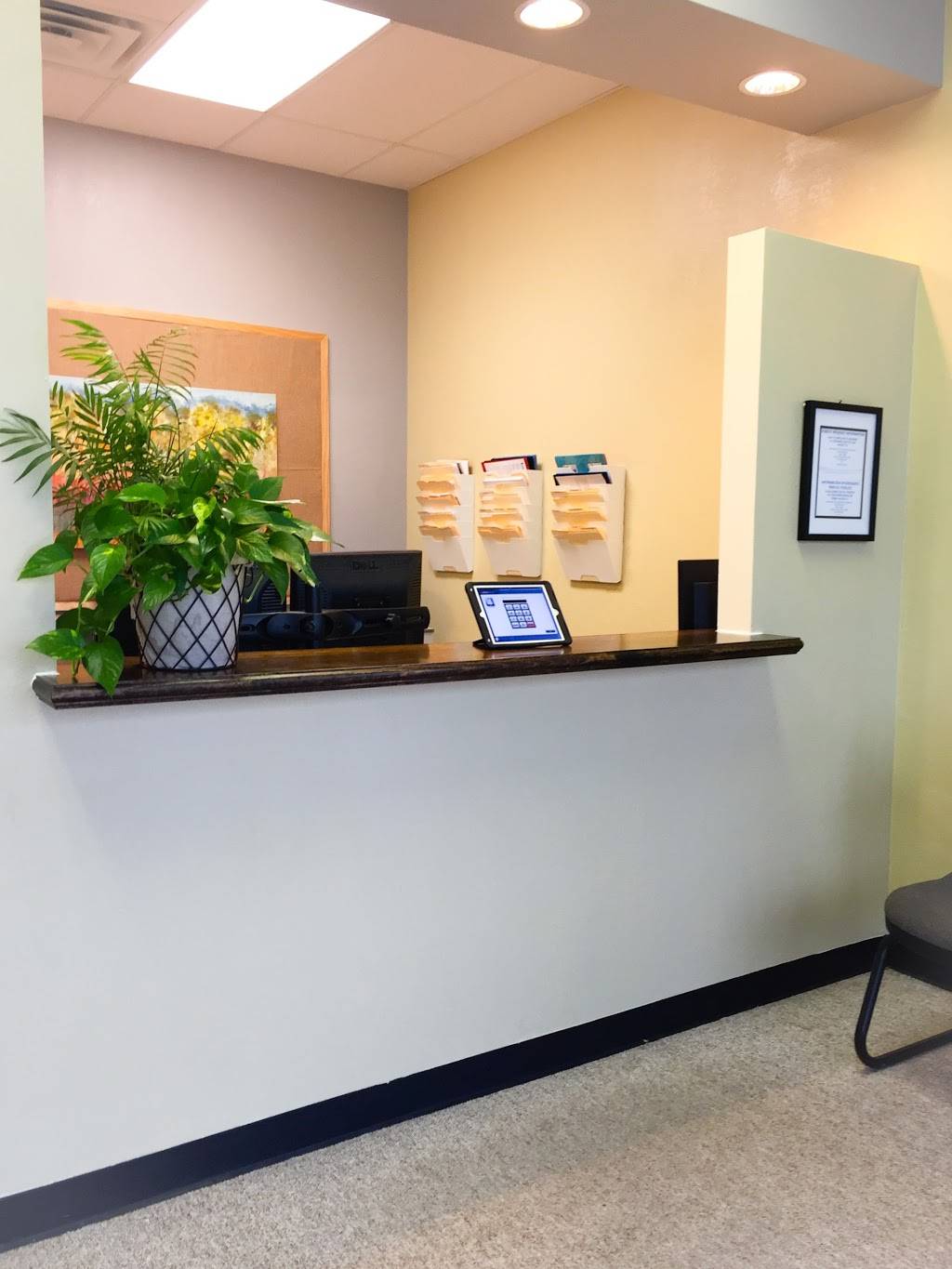 Maxson Chiropractic | 9907 S Texas 6 #360, Sugar Land, TX 77498, USA | Phone: (832) 328-0303