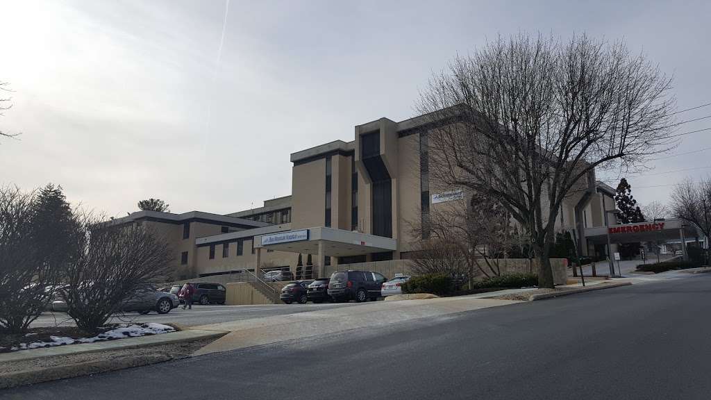 St. Lukes Hospital Palmerton Campus | 135 Lafayette Ave, Palmerton, PA 18071, USA | Phone: (610) 826-3141