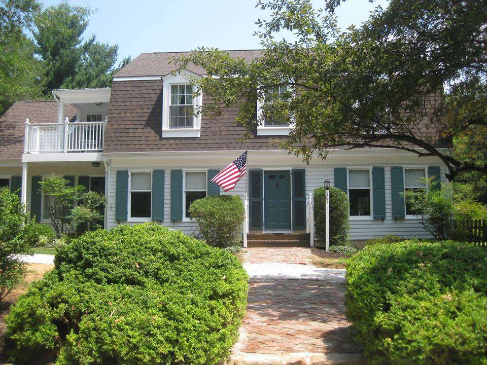 Miller-Dunham House Bed & Breakfast | 207 High St, Odessa, DE 19730 | Phone: (302) 378-0459