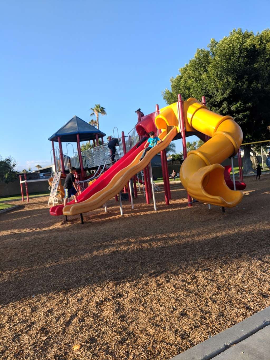 Rialto City Park | 130 E San Bernardino Ave, Rialto, CA 92376, USA | Phone: (909) 820-2611