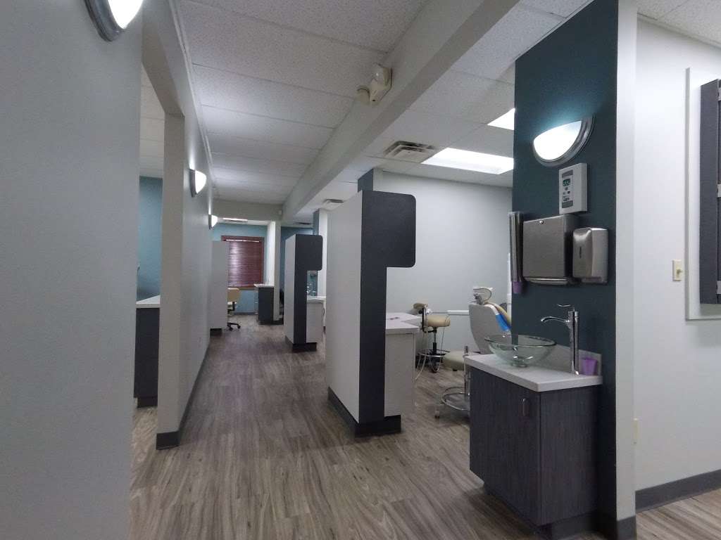 Jamestowne Dental | 6249 S East St Suite J, Indianapolis, IN 46227, USA | Phone: (317) 789-1000