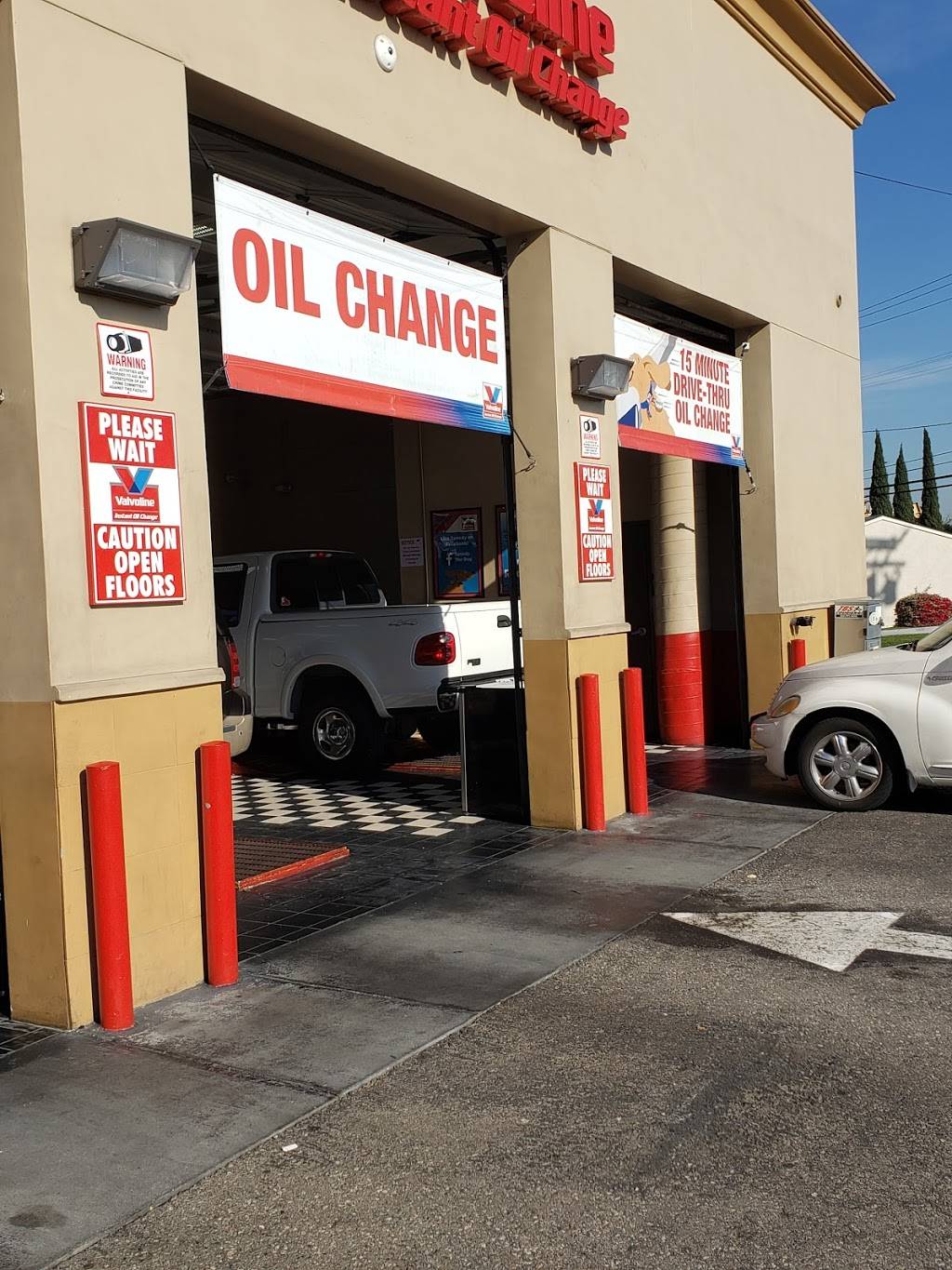 Valvoline Instant Oil Change | 3402 Atlantic Ave, Long Beach, CA 90807, USA | Phone: (562) 283-0299