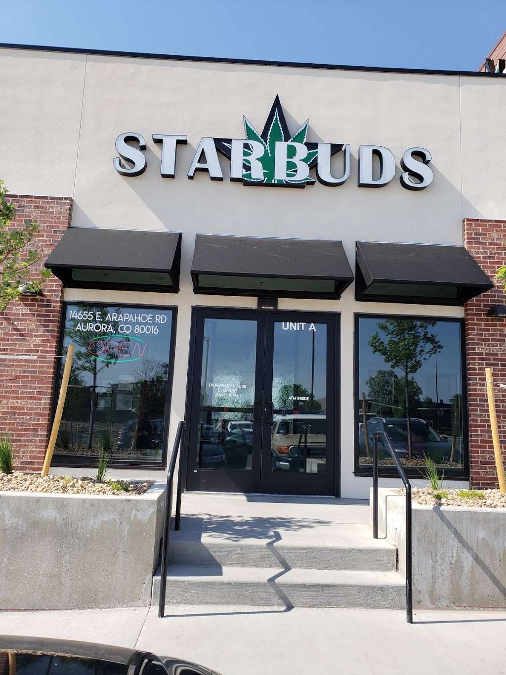 Starbuds Southeast Aurora | 14655 E Arapahoe Rd, Aurora, CO 80016, USA | Phone: (303) 699-1222