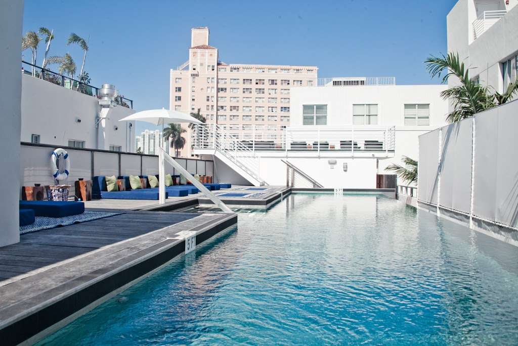 Posh Hostel South Beach | 820 Collins Ave, Miami Beach, FL 33139, USA | Phone: (305) 674-8821