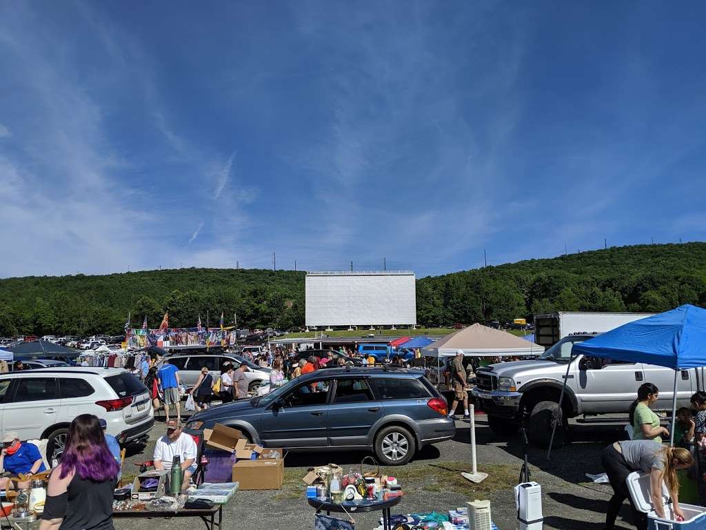 Circle Drive-In Theatre​ | 1911 Scranton Carbondale Highway, (Dickson City), Scranton, PA 18508, USA | Phone: (570) 489-5731