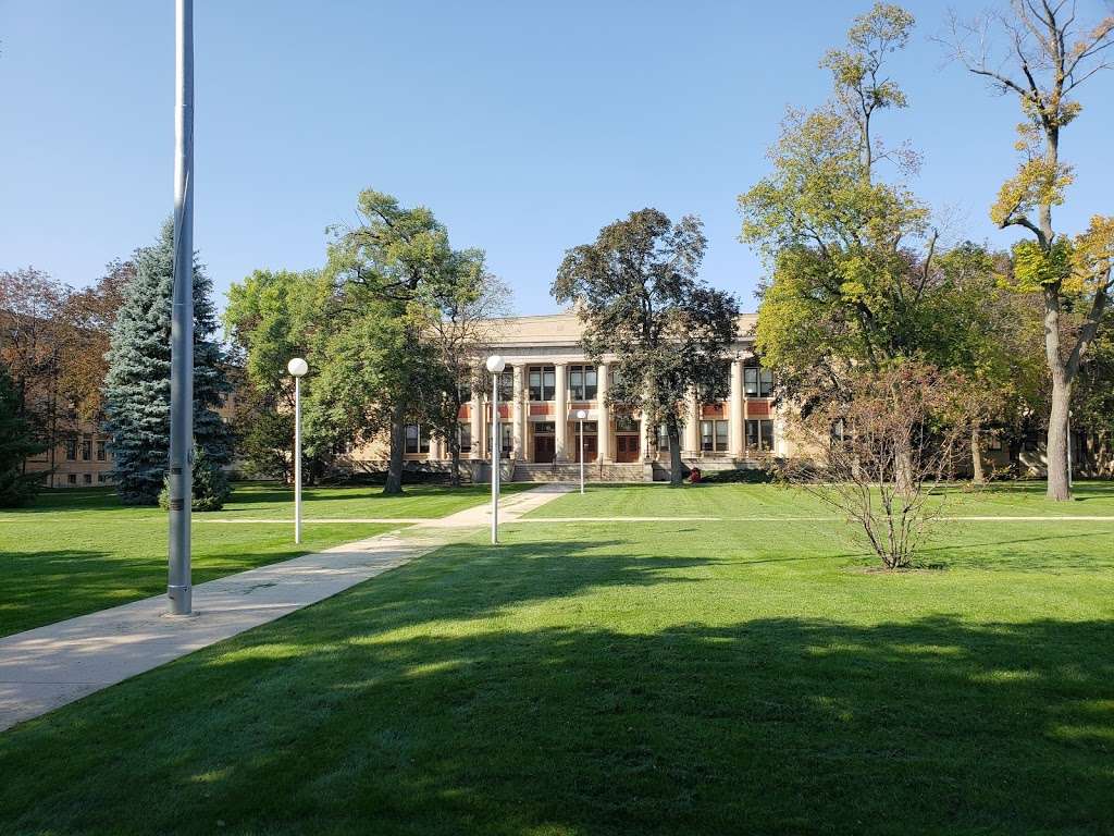 Concordia University Chicago | 7400 Augusta St, River Forest, IL 60305, USA | Phone: (708) 771-8300