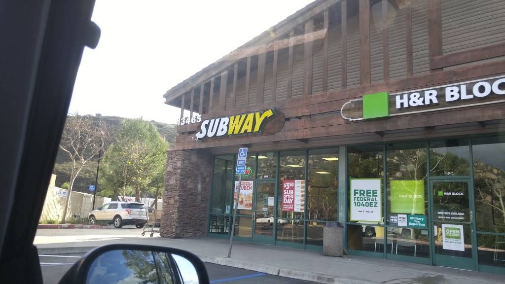 Subway | 13465 Camino Canada Suite 101, El Cajon, CA 92021, USA | Phone: (619) 561-5220