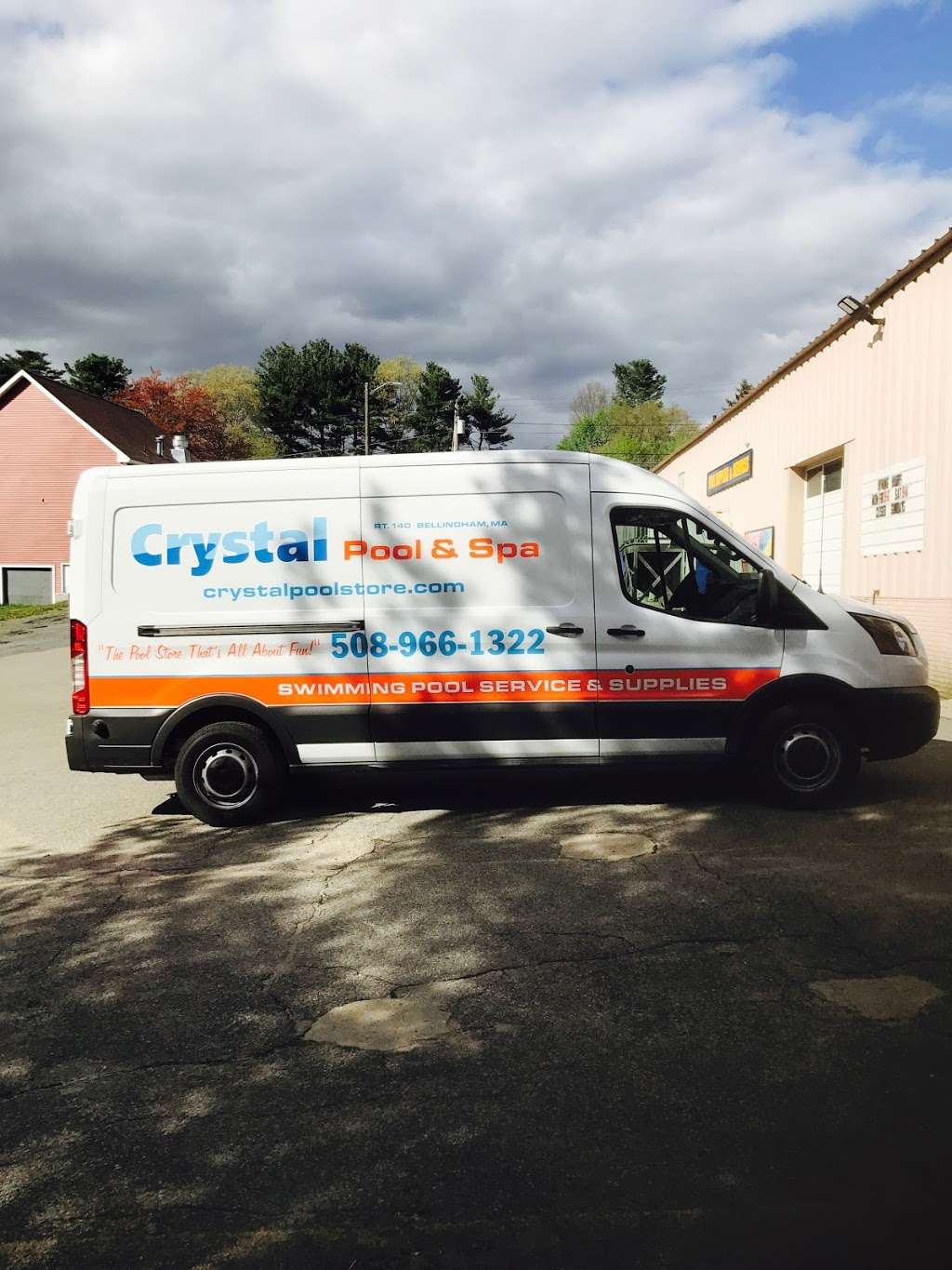Crystal Pool And Spa | 95 Mechanic St, Bellingham, MA 02019, USA | Phone: (508) 966-1322
