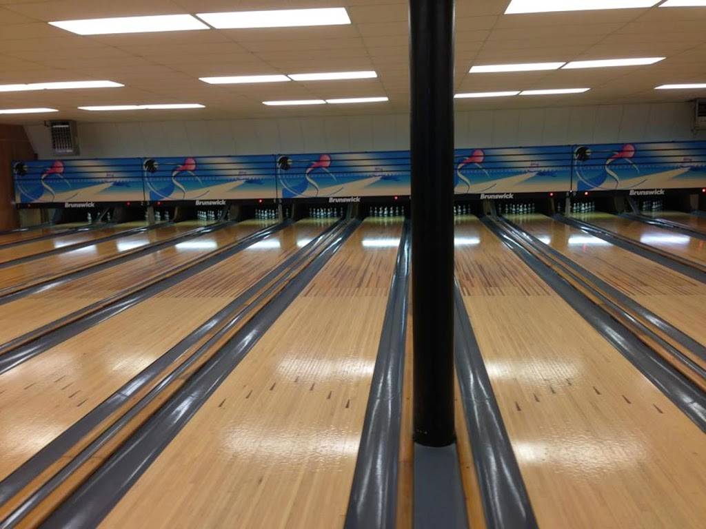 Glassport Lanes | 839 Monongahela Ave, Glassport, PA 15045, USA | Phone: (412) 664-0544