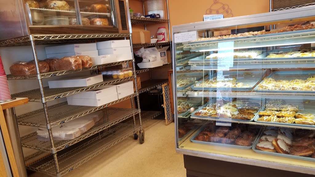 Petersons Tasty Delight Bakery | 1720 Algonquin Rd, Hoffman Estates, IL 60192, USA | Phone: (847) 358-9918