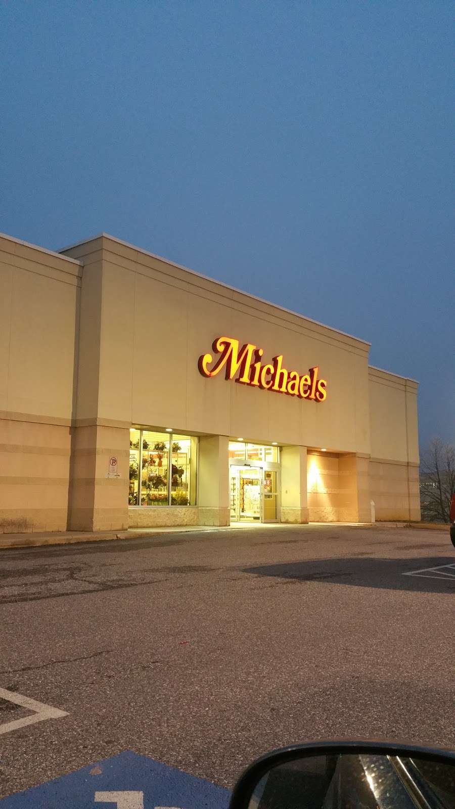 Michaels | 2700 Pleasant Valley Rd, York, PA 17402, USA | Phone: (717) 600-2512