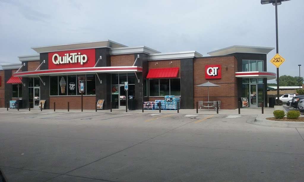 QuikTrip | 4005 S Little Blue Pkwy, Independence, MO 64057 | Phone: (816) 795-7223