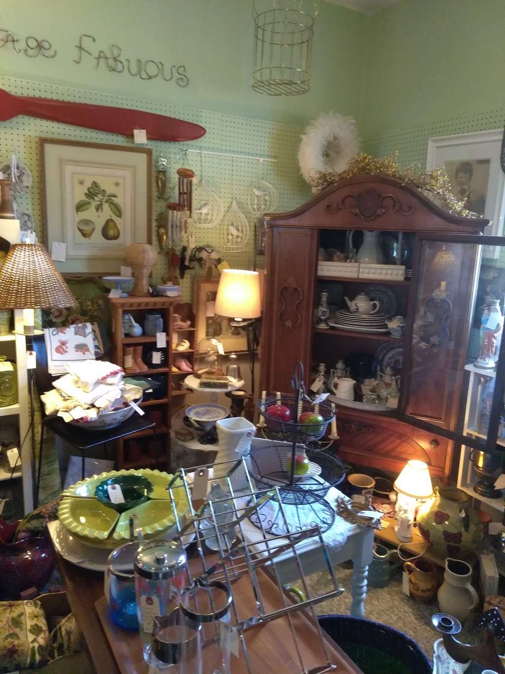 Boswells Corner Antiques | 3857 Jefferson Davis Hwy, Stafford, VA 22554, USA | Phone: (703) 221-6900