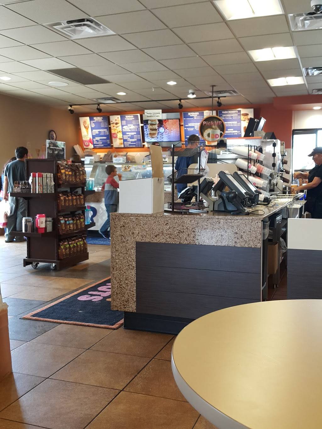 Dunkin | 4328 50th St, Lubbock, TX 79413, USA | Phone: (806) 686-0825