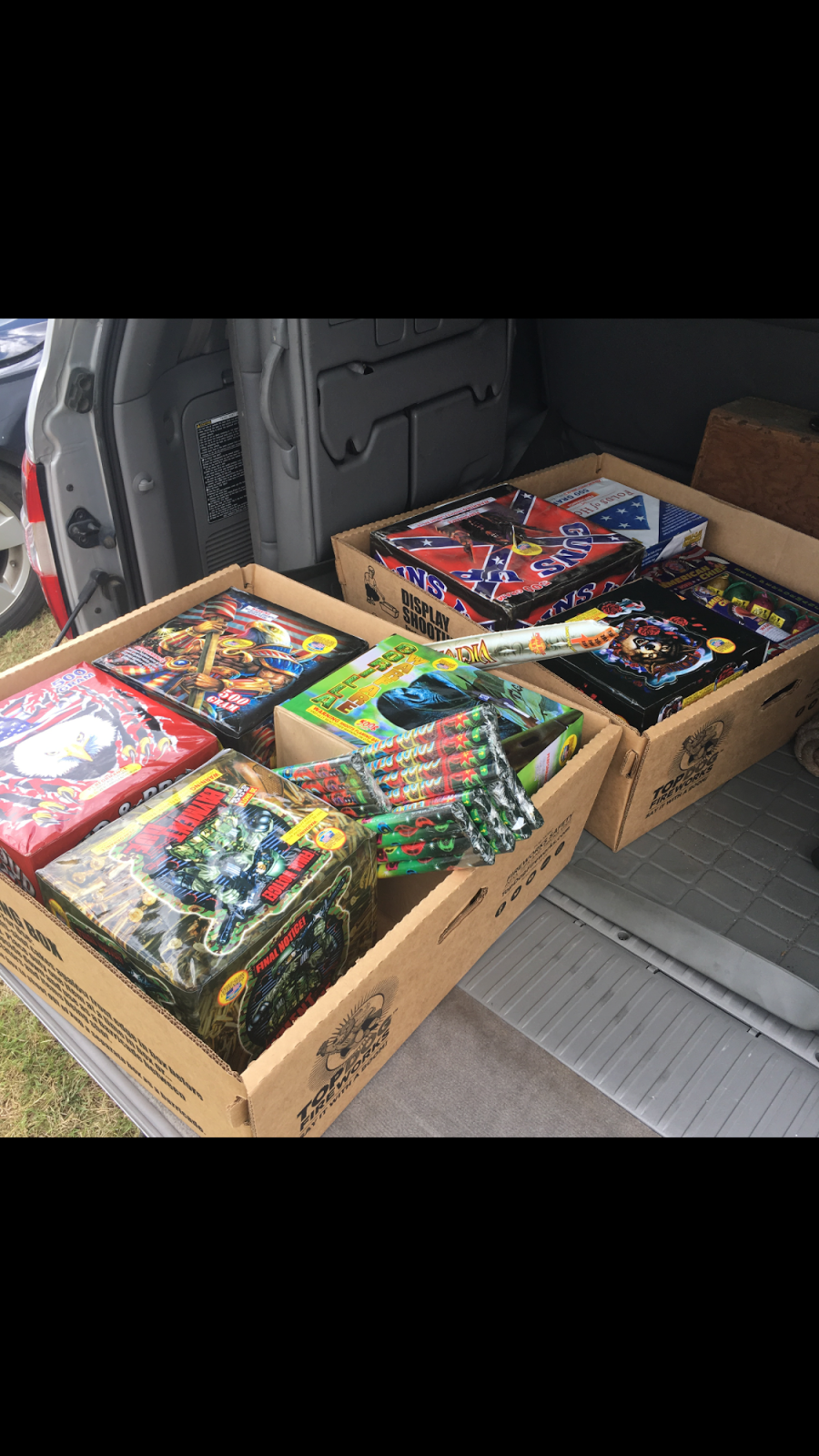 TopDog Fireworks | 14424 East Fwy, Houston, TX 77015