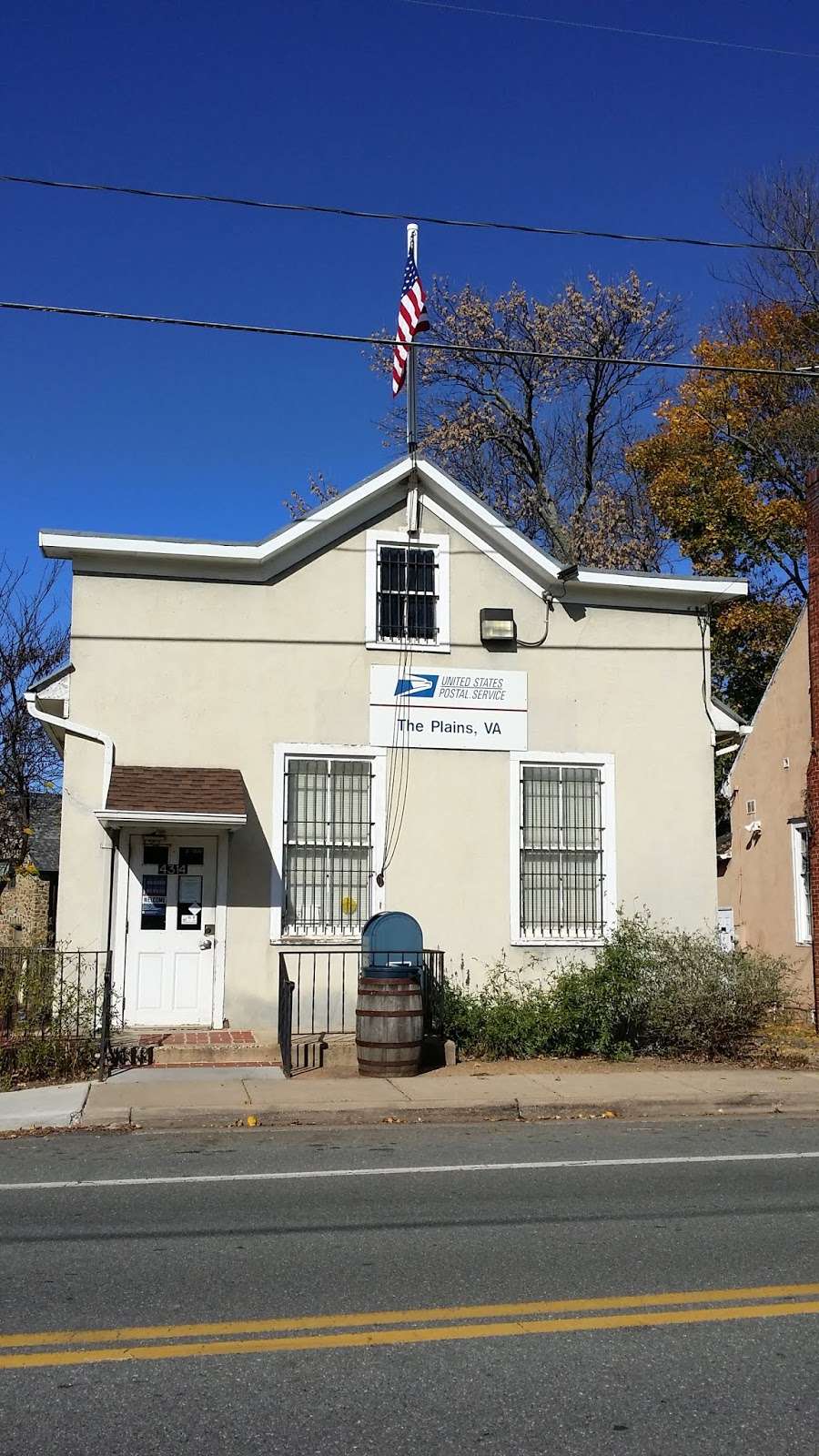 United States Postal Service | 4314 Fauquier Ave, The Plains, VA 20198, USA | Phone: (800) 275-8777