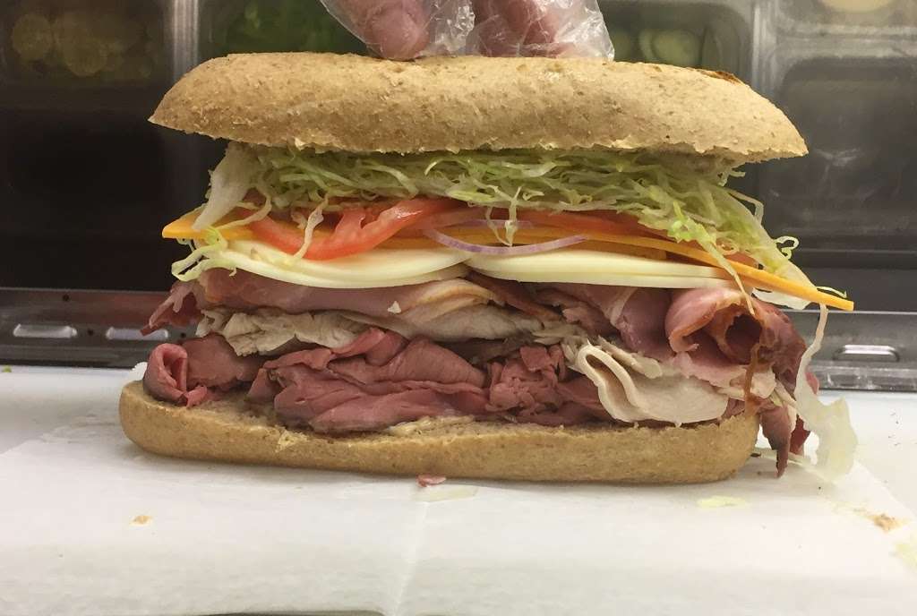 Dagwoods deli IUPUI | 923 Indiana Ave, Indianapolis, IN 46202, USA | Phone: (317) 426-5222