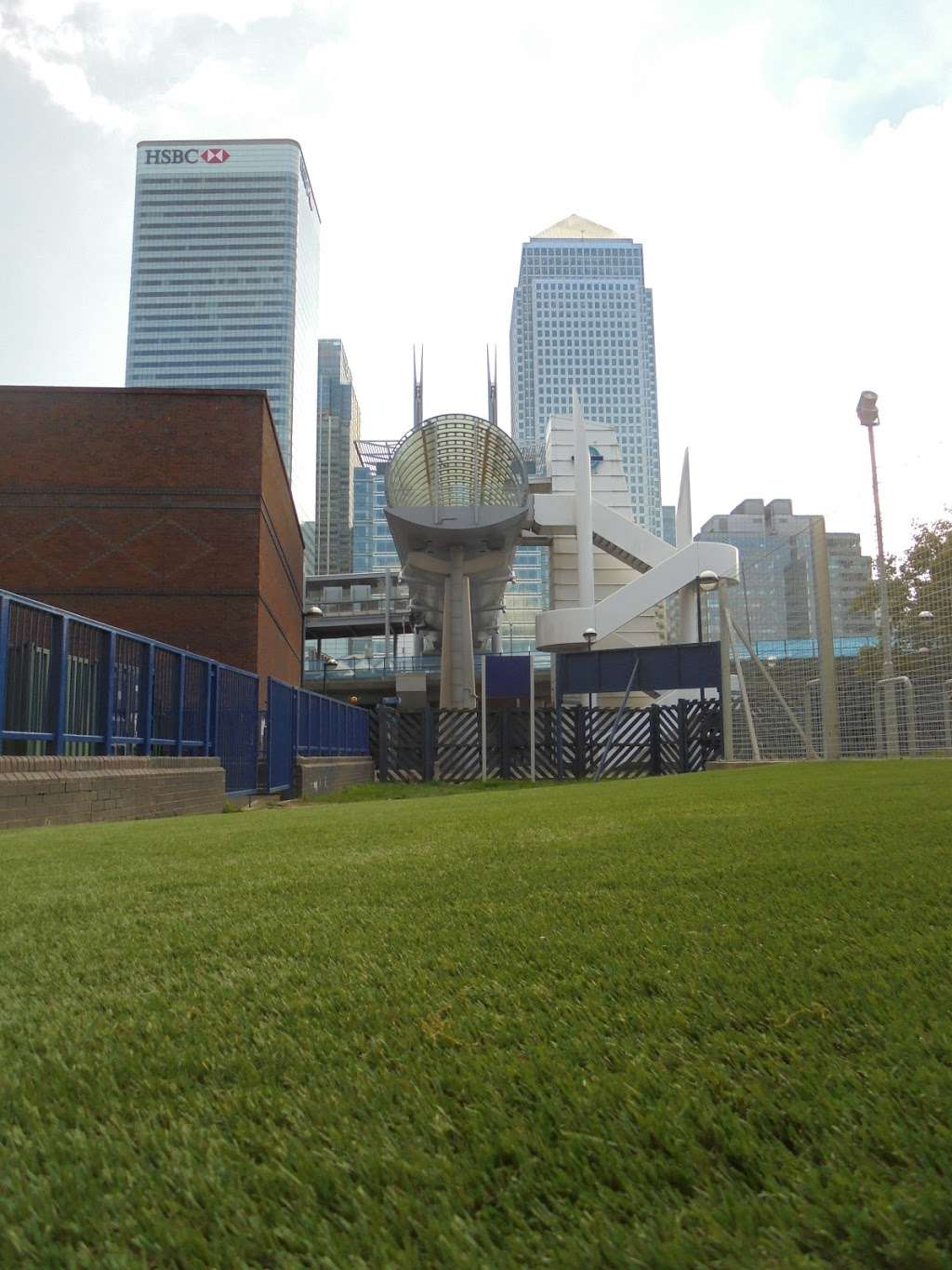 Perfect Grass Ltd | 57 N Cray Rd, Bexley, Sidcup DA14 5EU, UK | Phone: 020 8166 4168