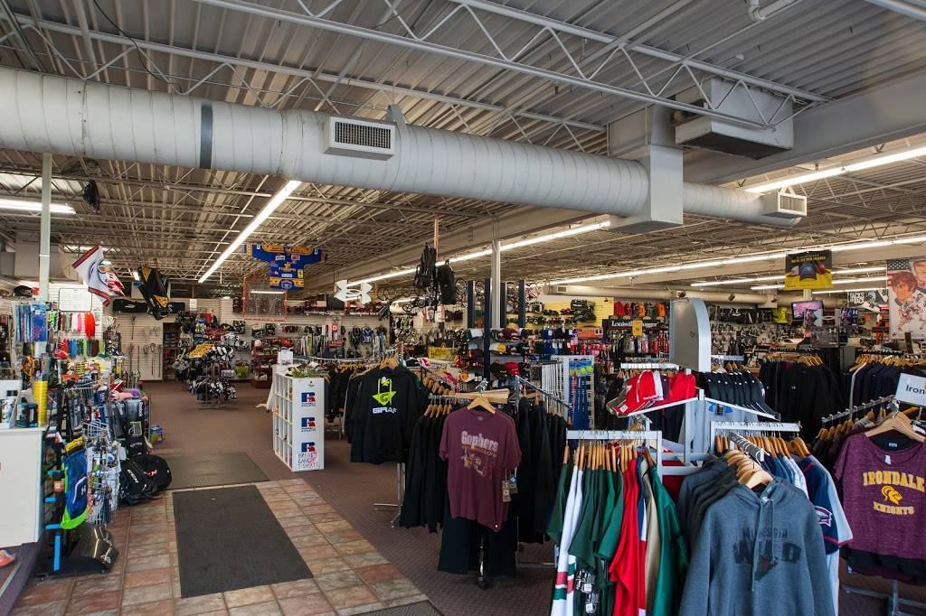 Daves Sport Shop | 1001 E Moore Lake Dr, Fridley, MN 55432, USA | Phone: (763) 571-4110