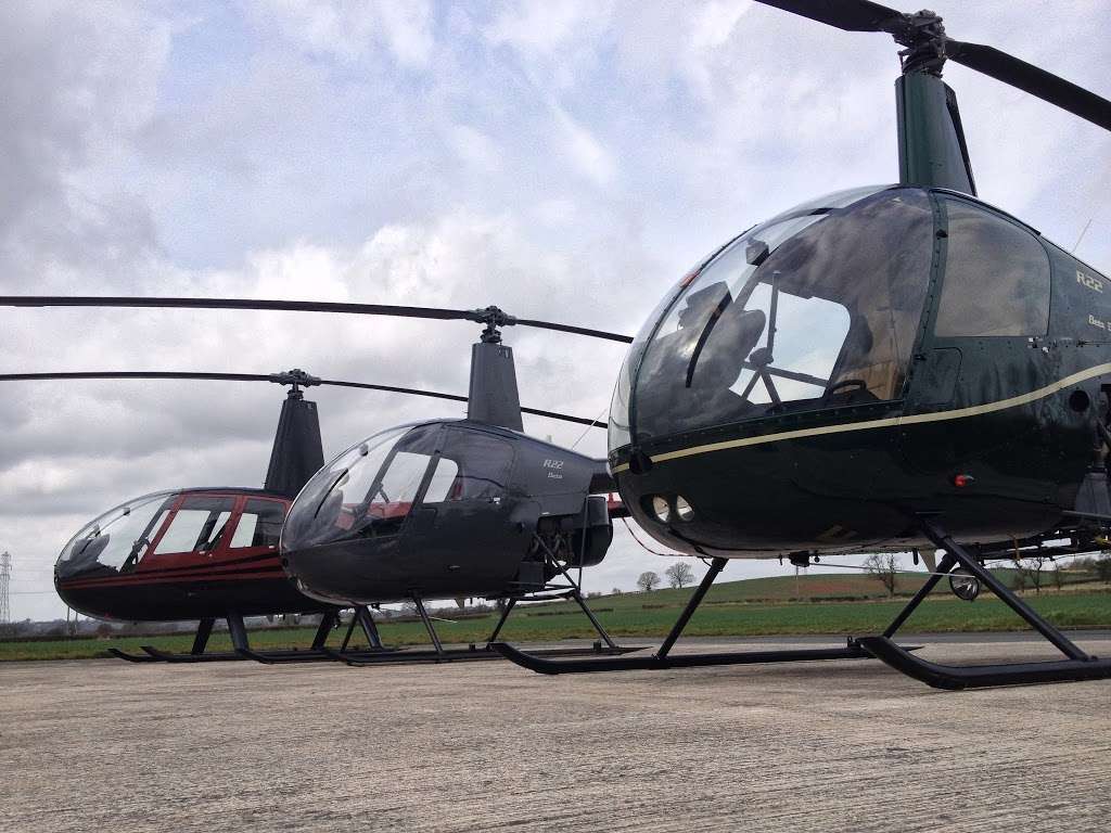 Elstree Helicopters | Elstree Aerodrome, Hogg Ln, Radlett, Borehamwood WD6 3AW, UK | Phone: 020 8099 7766