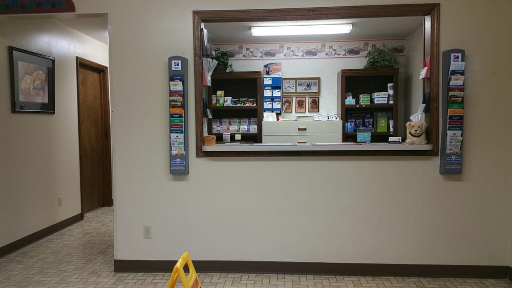 Kingen Veterinary Clinic | 631 S Harrison St, Shelbyville, IN 46176, USA | Phone: (317) 398-0788