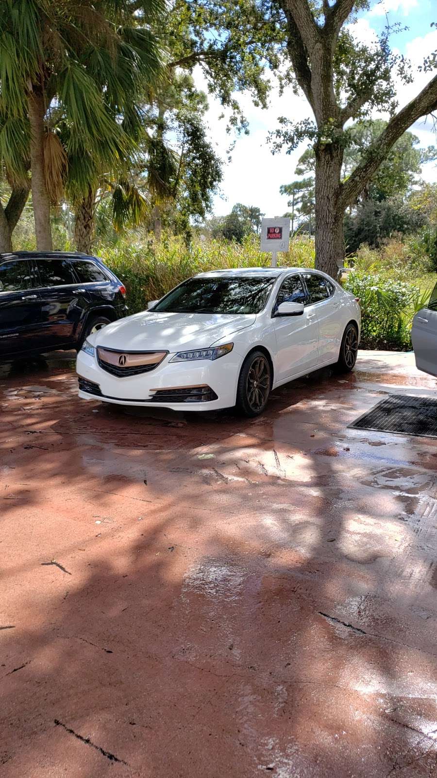 Unlimited Auto Wash of Jupiter | 6812 W Indiantown Rd, Jupiter, FL 33458, USA | Phone: (561) 220-4235