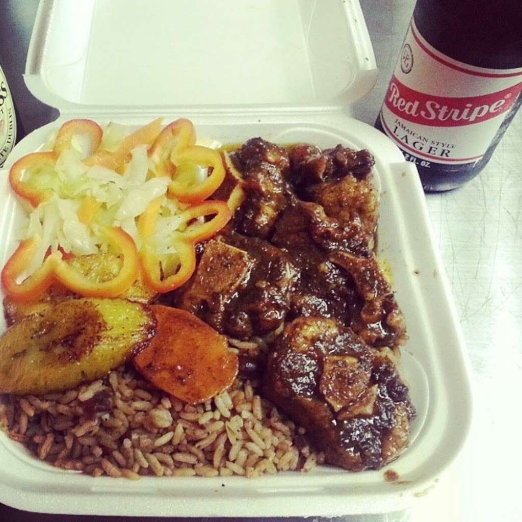 Reggae Riddim Jamaican Restaurant LLC. | 819 S Orange Blossom Trail, Apopka, FL 32703 | Phone: (407) 814-3880