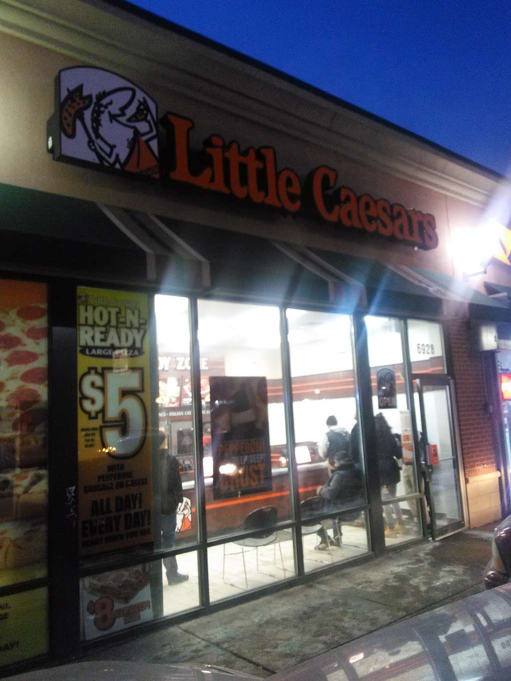 Little Caesars Pizza | 6928 S Pulaski Rd, Chicago, IL 60629, USA | Phone: (773) 767-6645