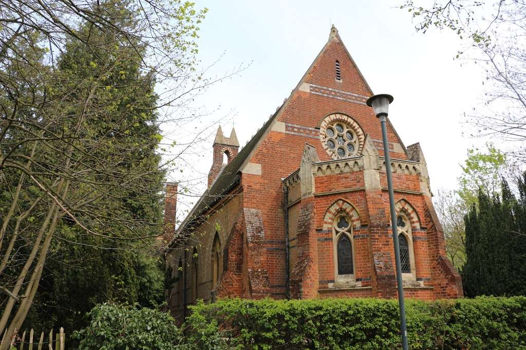 Bentley Heath Lane Chapel | Potters Bar, Barnet EN5 4RY, UK