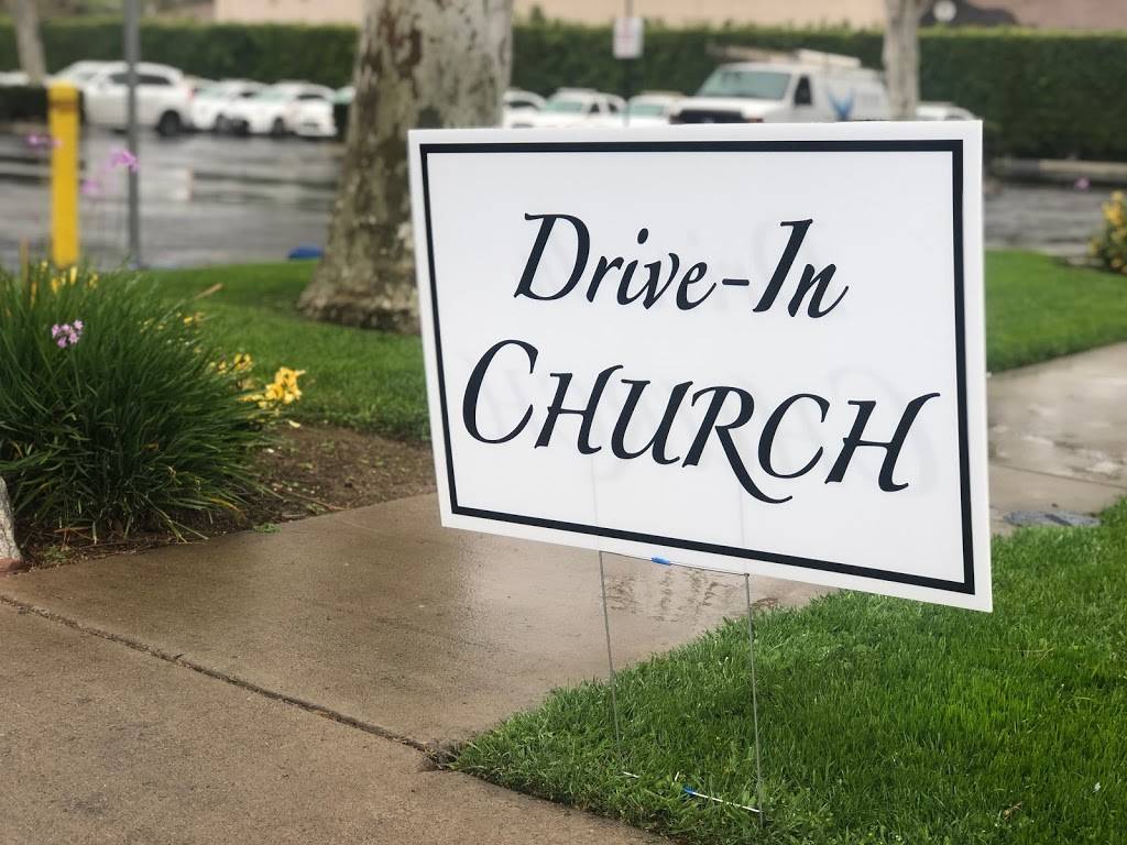 Robert Schuller Ministries/Drive-In Church OC | 1131 Back Bay Dr, Newport Beach, CA 92660, USA | Phone: (877) 922-0922