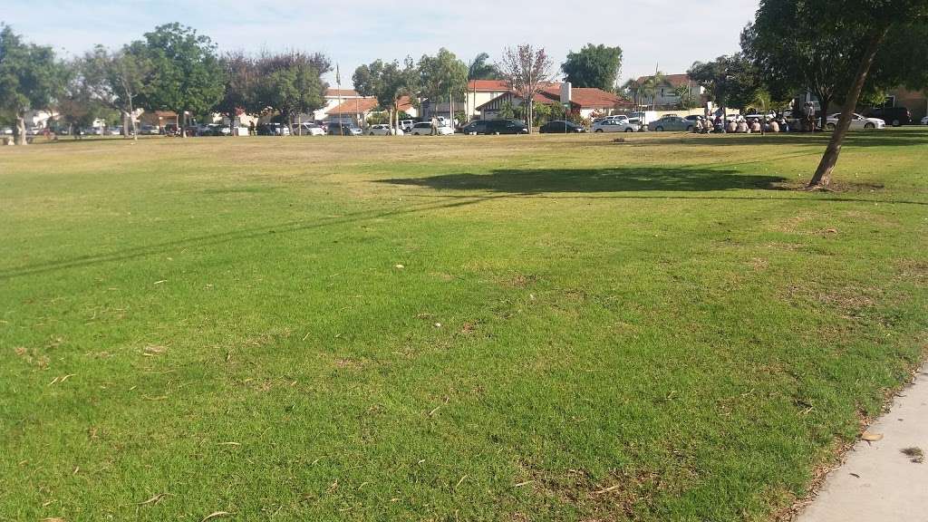 Park West Park | Midway City, CA 92655, USA