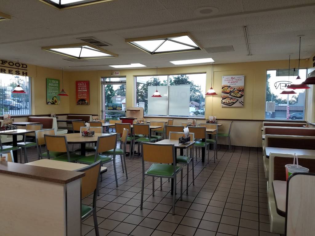 Del Taco | 34860 Yucaipa Blvd, Yucaipa, CA 92399, USA | Phone: (909) 790-9460