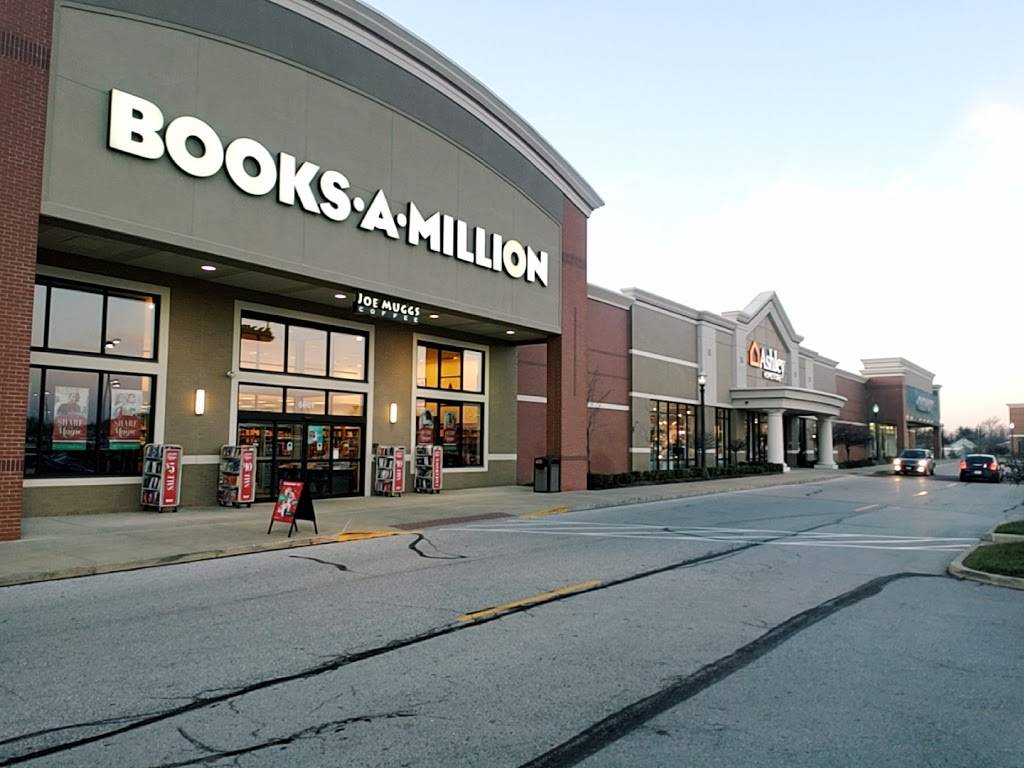 Books-A-Million | 6601 Edwardsville Crossing Dr, Edwardsville, IL 62045, USA | Phone: (618) 659-3526