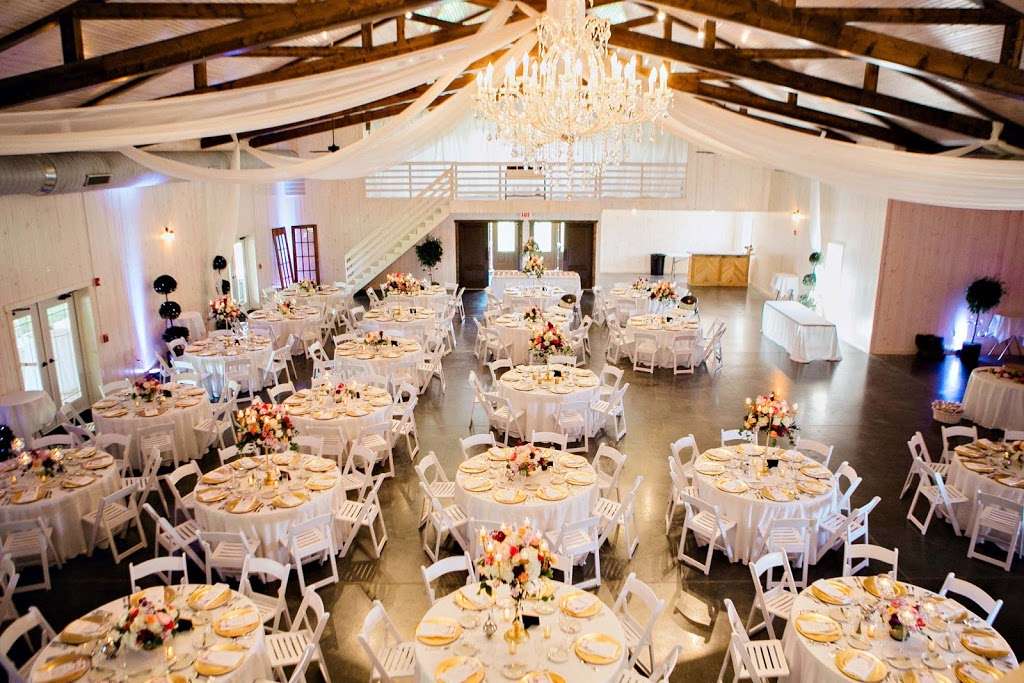 Cathy Teeters Beautiful Weddings | 7426 Spillway Rd, Unionville, IN 47468, USA | Phone: (812) 327-9794