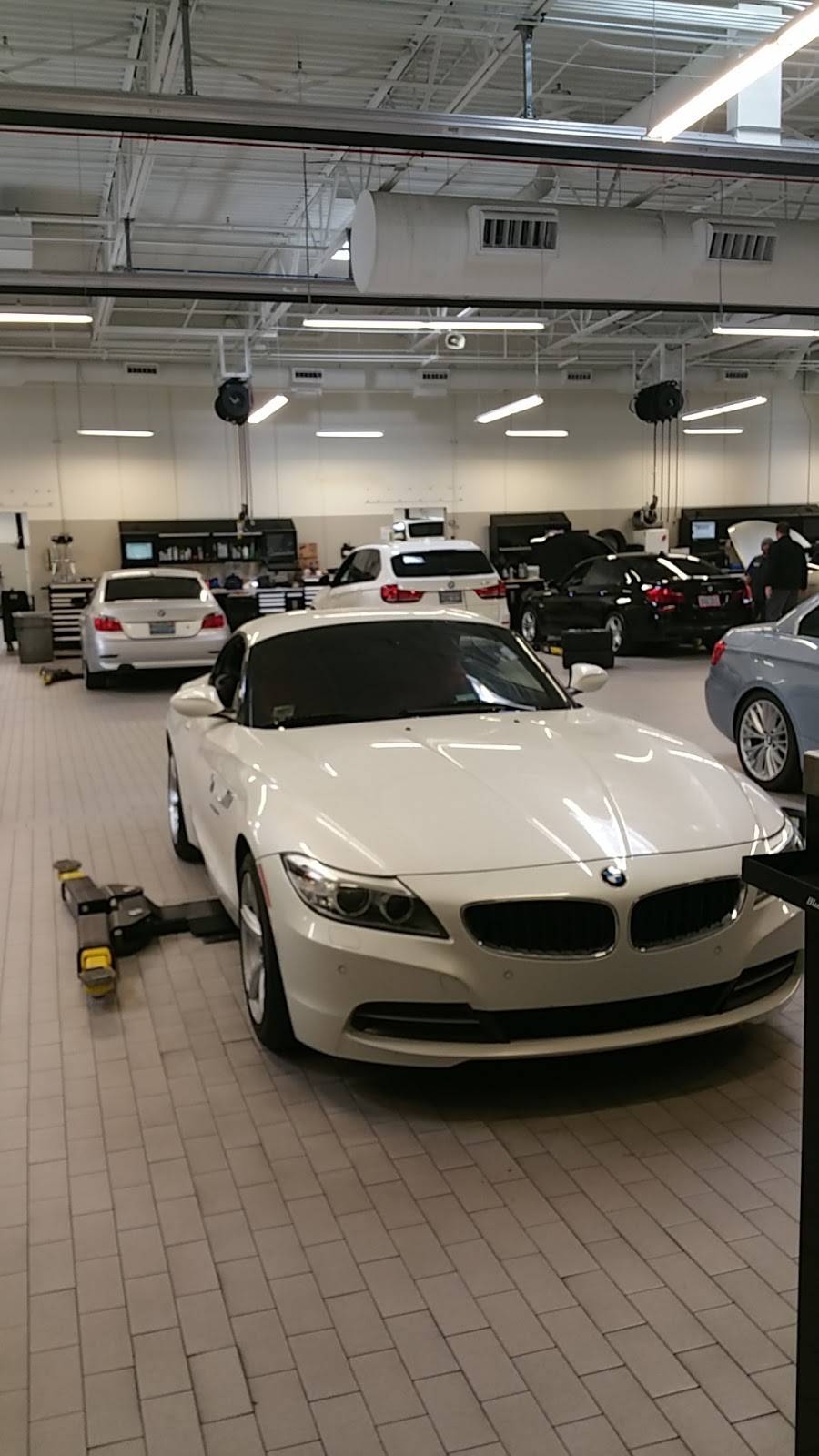 BMW of Henderson | 261 Auto Mall Dr, Henderson, NV 89014, USA | Phone: (702) 570-0278