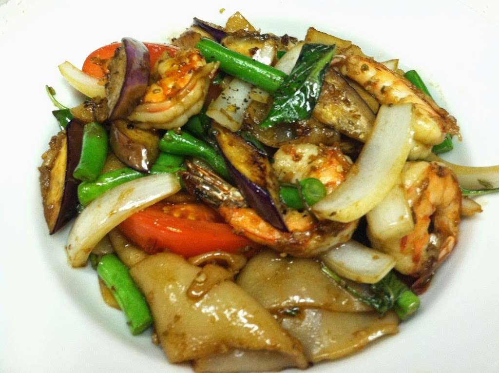 Jaded Thai | 1608 Algonquin Rd, Hoffman Estates, IL 60192, USA | Phone: (847) 907-4424