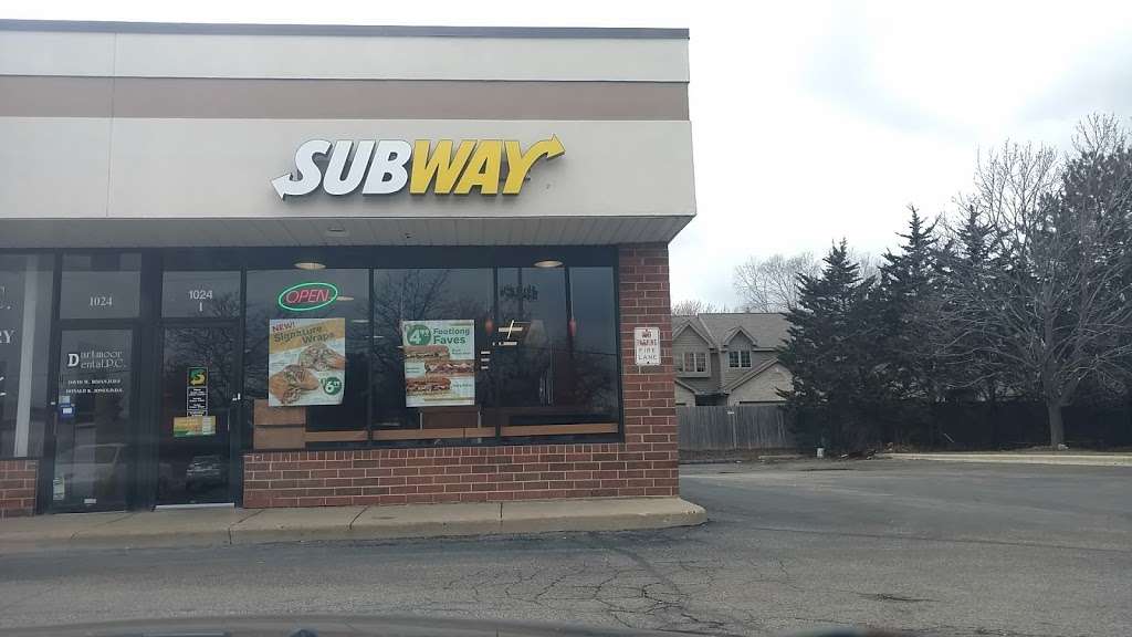 Subway Restaurants | 1024 McHenry Ave Suite J, Crystal Lake, IL 60014 | Phone: (815) 455-8322