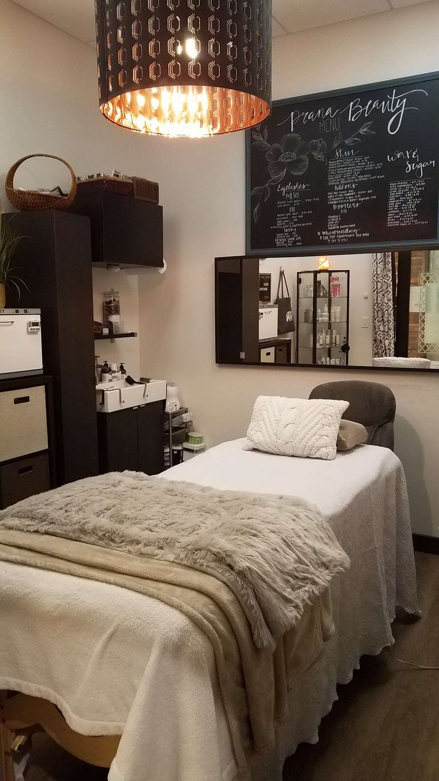 Prana Beauty |  | Phone: (480) 278-1930