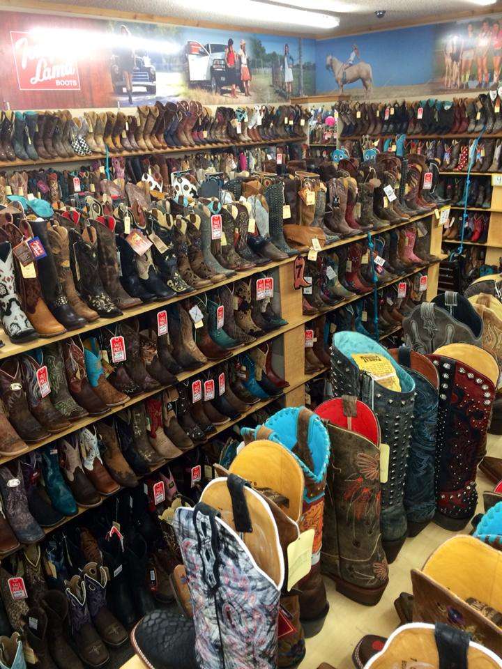 St. Joe Boot Company | 3749 Pacific St, St Joseph, MO 64507, USA | Phone: (816) 232-8128