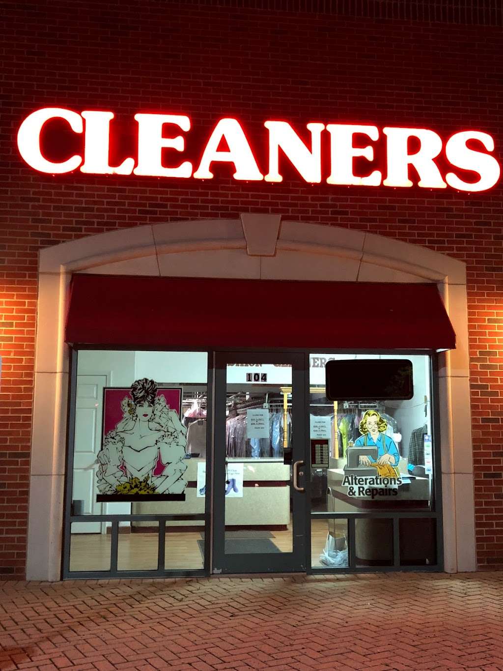 Fashion Cleaners | Lake Villa, IL 60046, USA